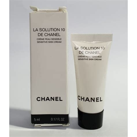 creme chanel peau sensible|la solution Chanel sensitive skin cream.